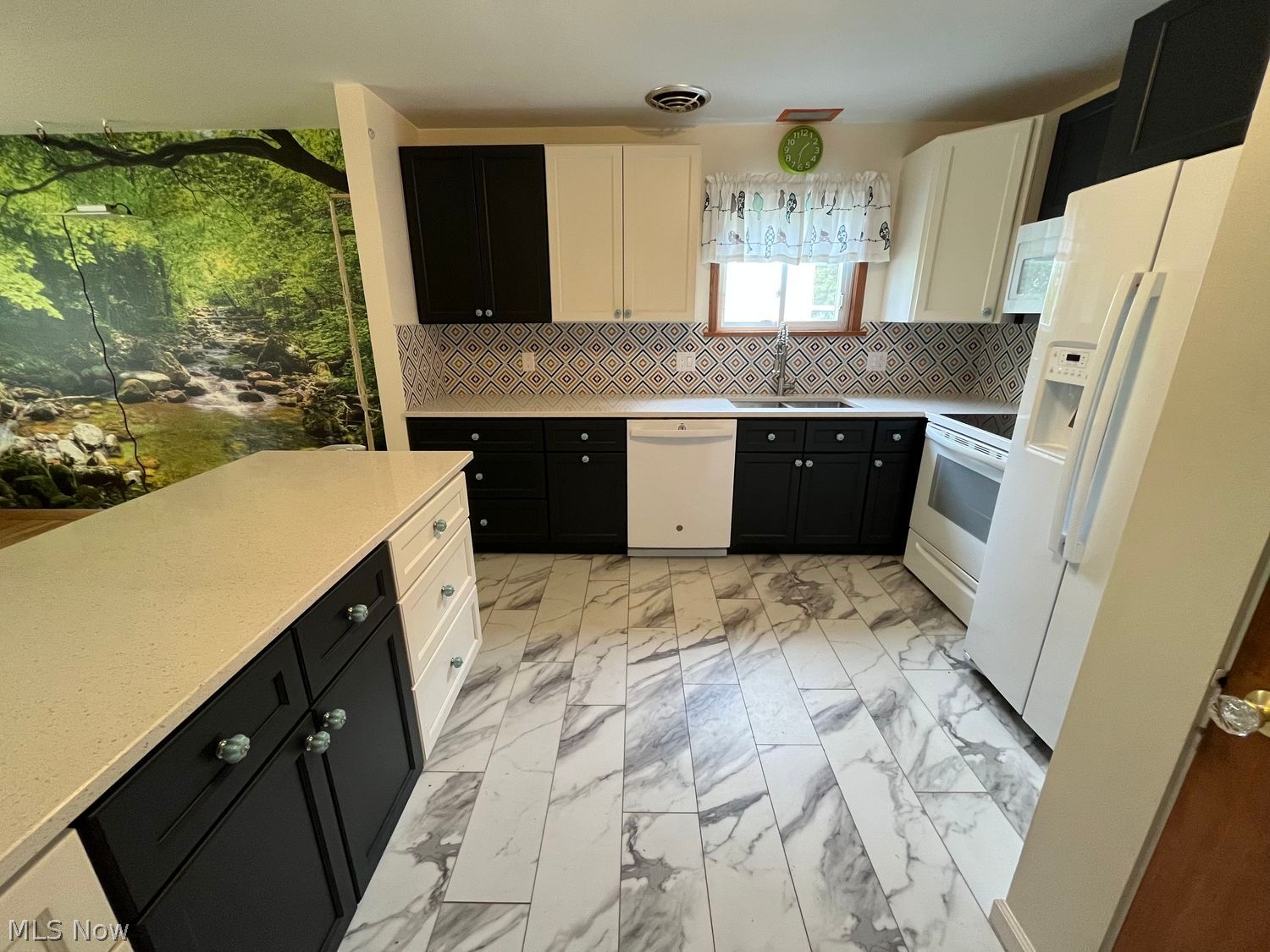 7327 Markal Drive Middleburg Heights OH 44130