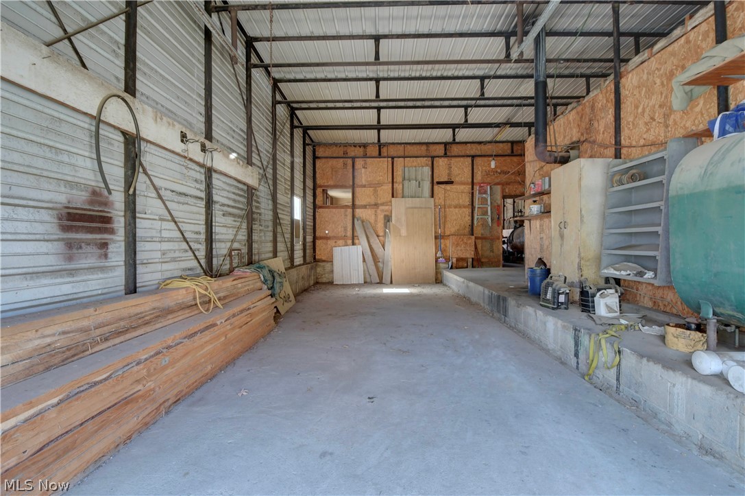 9291 N Girdle Road Middlefield OH 44062