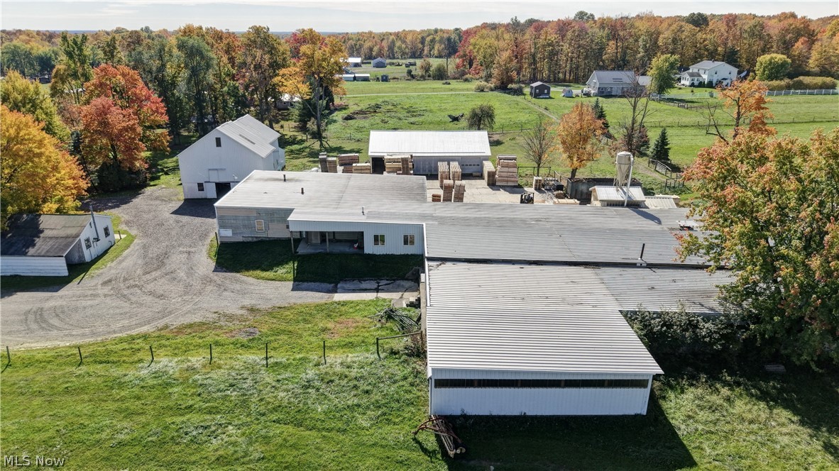 9291 N Girdle Road Middlefield OH 44062