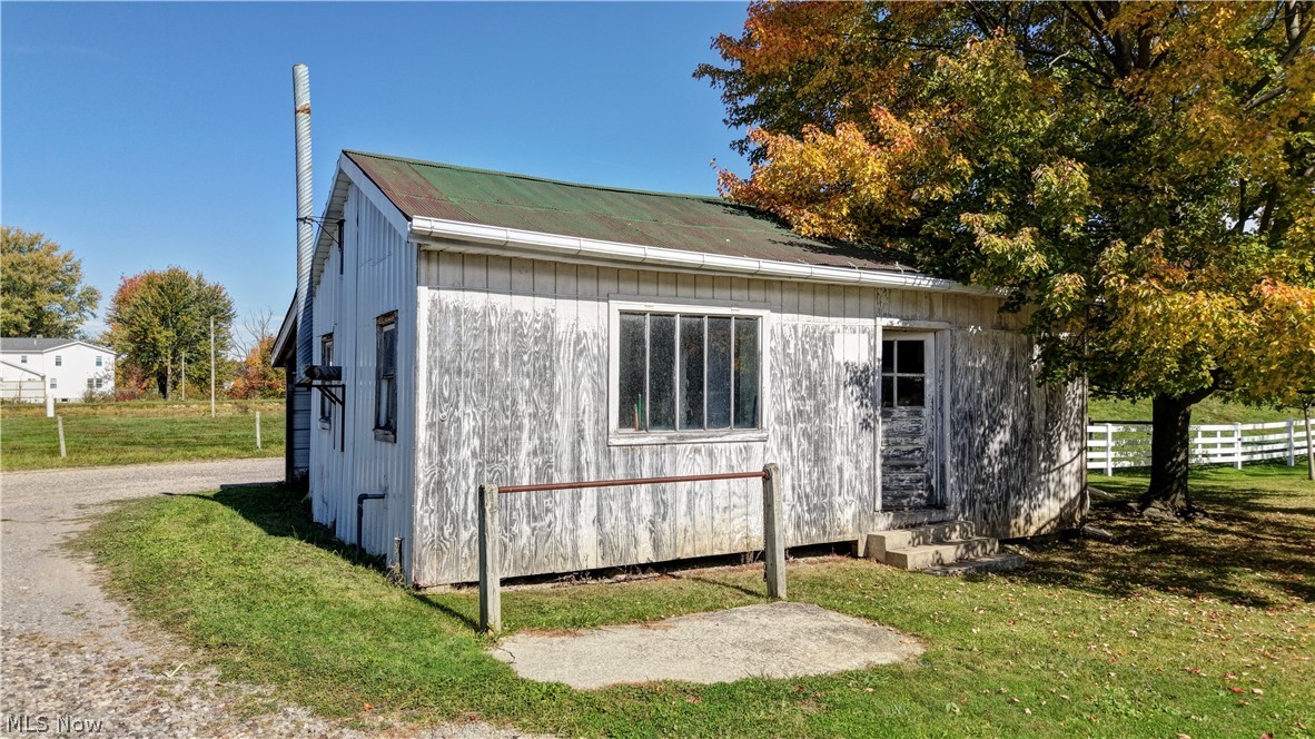 9291 N Girdle Road Middlefield OH 44062