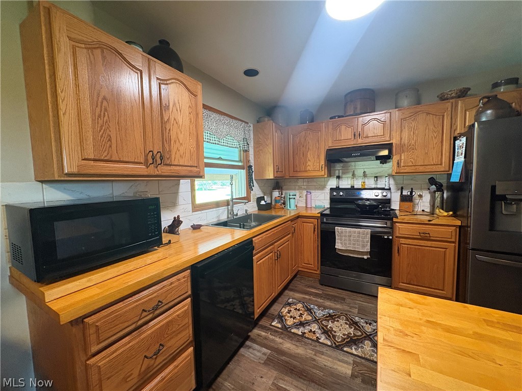 1093 Overly Road Jefferson OH 44047
