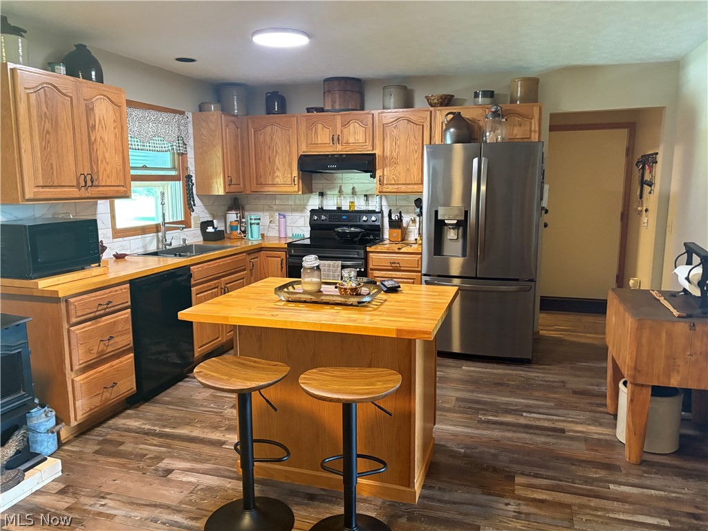 1093 Overly Road Jefferson OH 44047