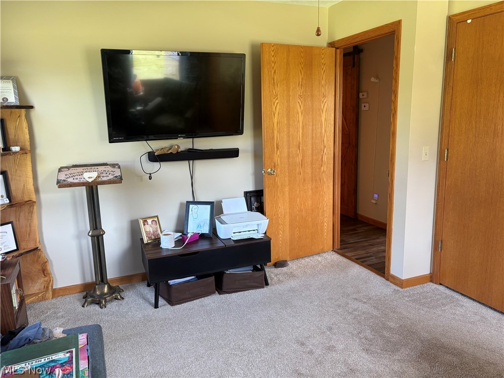 1093 Overly Road Jefferson OH 44047