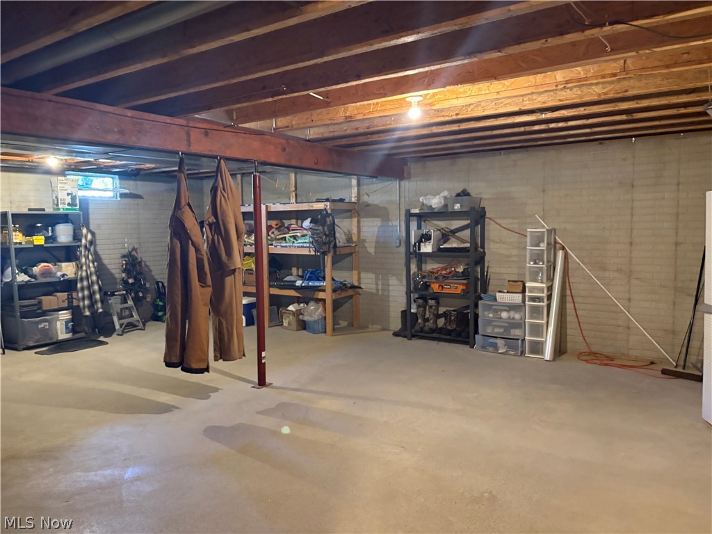 1093 Overly Road Jefferson OH 44047