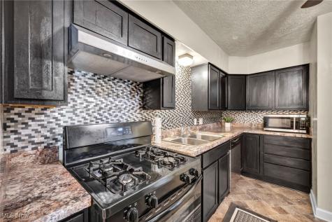 217 Tyler Avenue Cuyahoga Falls OH 44221