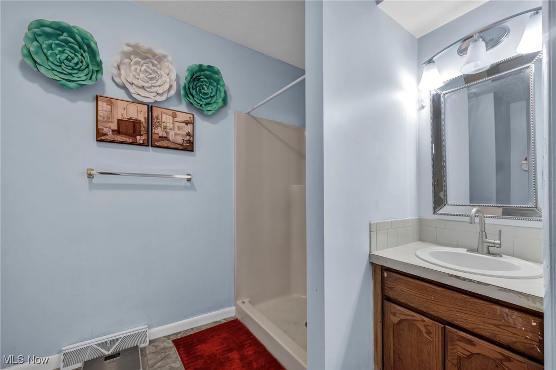 217 Tyler Avenue Cuyahoga Falls OH 44221