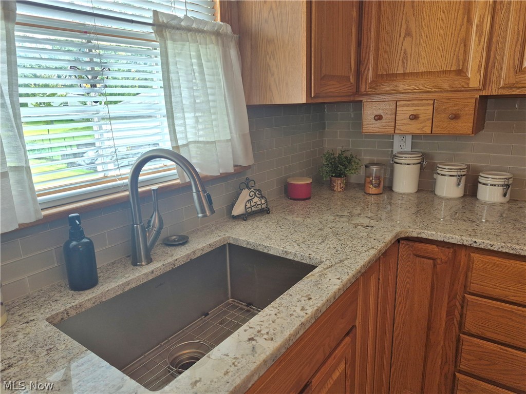 4546 N Leavitt Road NW Warren OH 44485