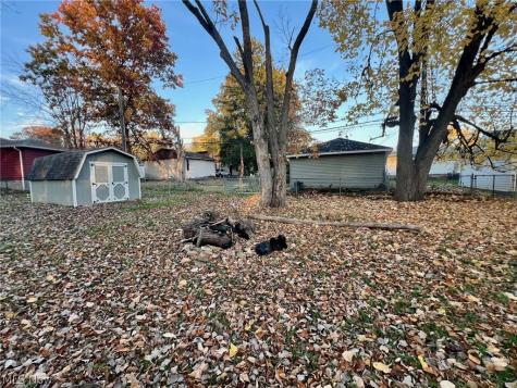 5064 Andover Boulevard Garfield Heights OH 44125