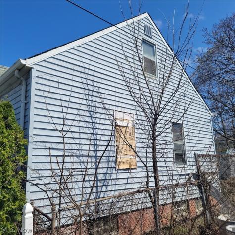 3709 E 106th Street Cleveland OH 44105