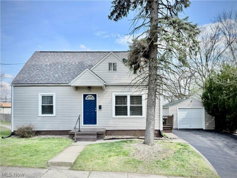 1331 Sunrise Drive Akron OH 44307