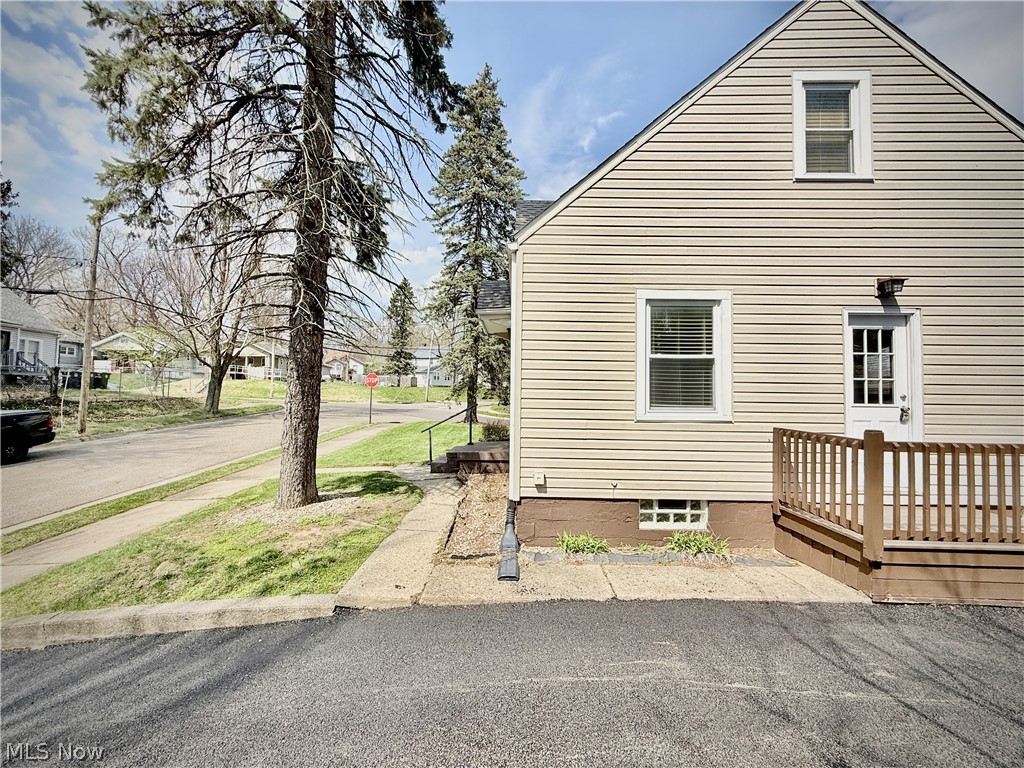 1331 Sunrise Drive Akron OH 44307