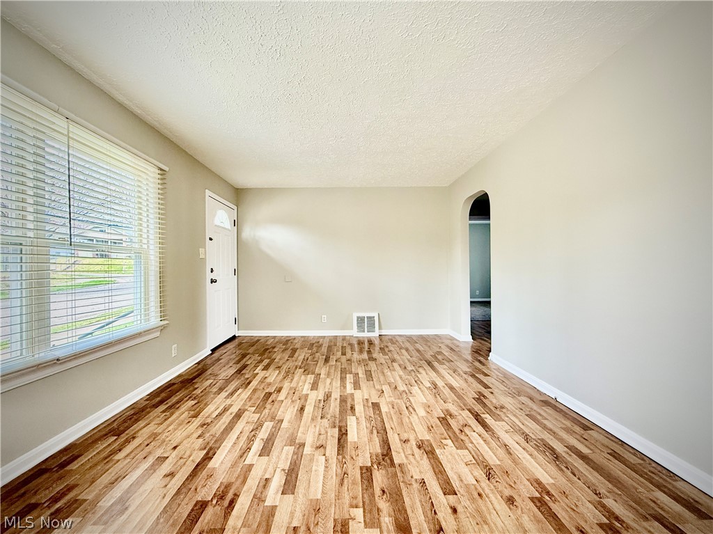 1331 Sunrise Drive Akron OH 44307