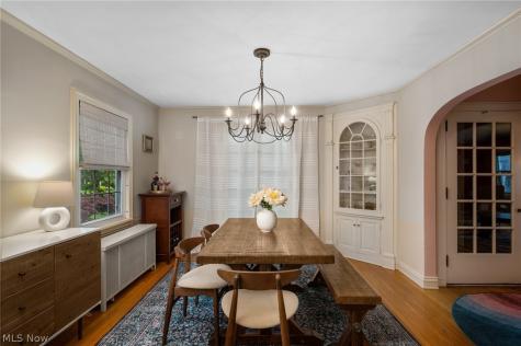 16830 Holbrook Road Shaker Heights OH 44120