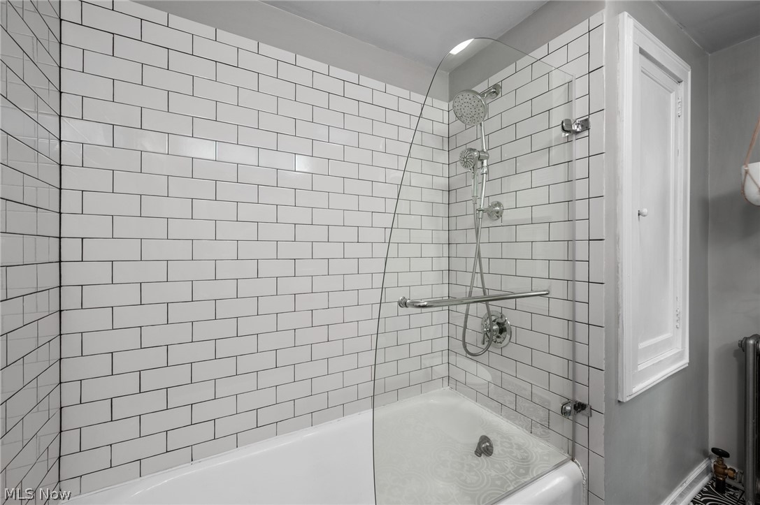 16830 Holbrook Road Shaker Heights OH 44120