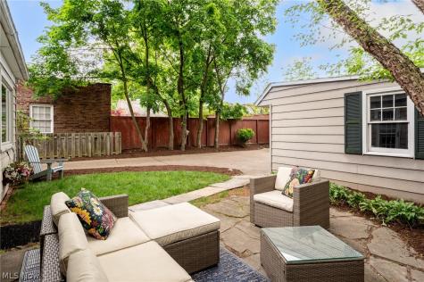 16830 Holbrook Road Shaker Heights OH 44120