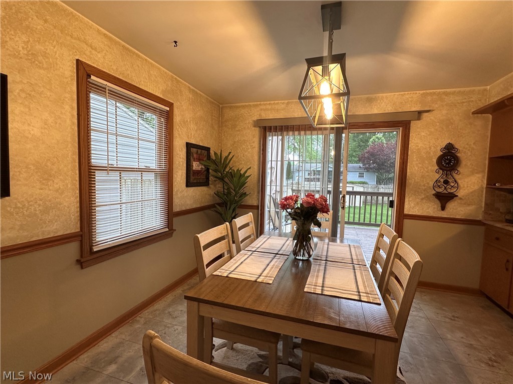366 Westview Avenue Hubbard OH 44425