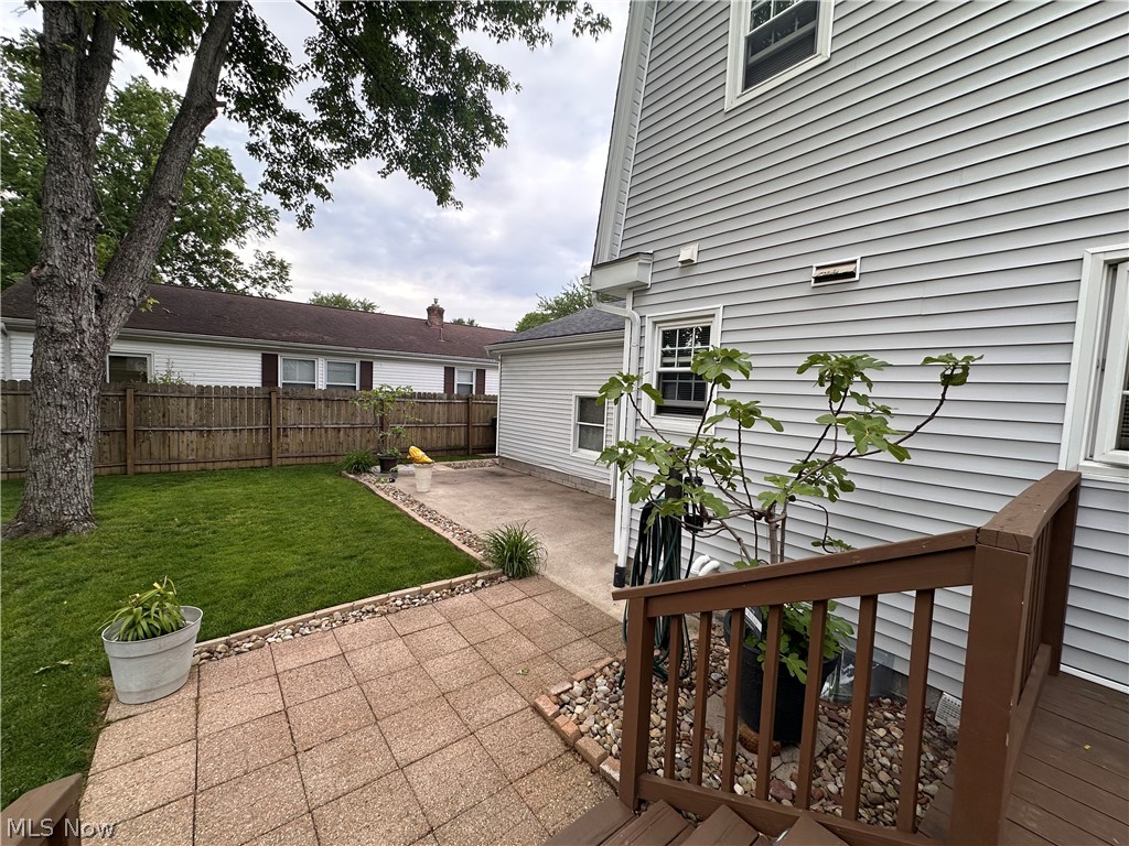366 Westview Avenue Hubbard OH 44425