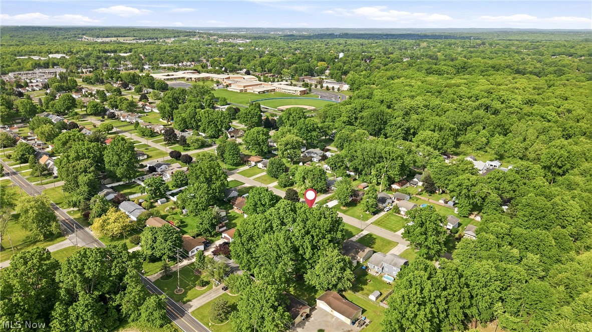 366 Westview Avenue Hubbard OH 44425