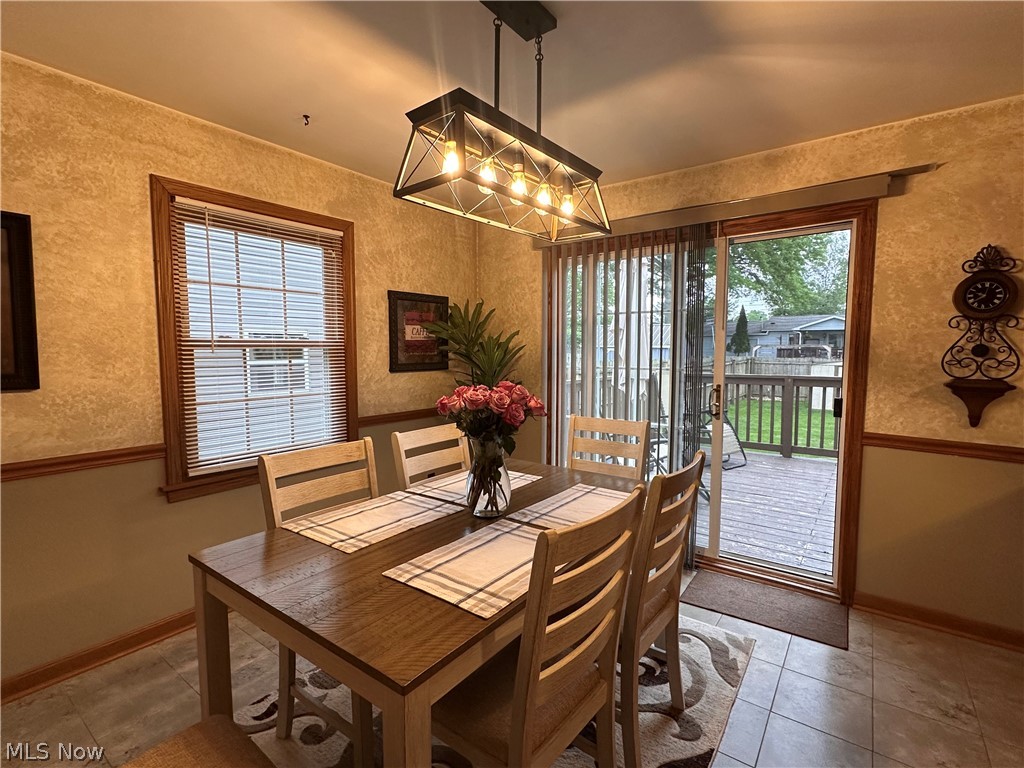 366 Westview Avenue Hubbard OH 44425
