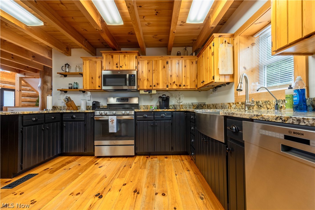 26103 Township Road 250 Newcomerstown OH 43832
