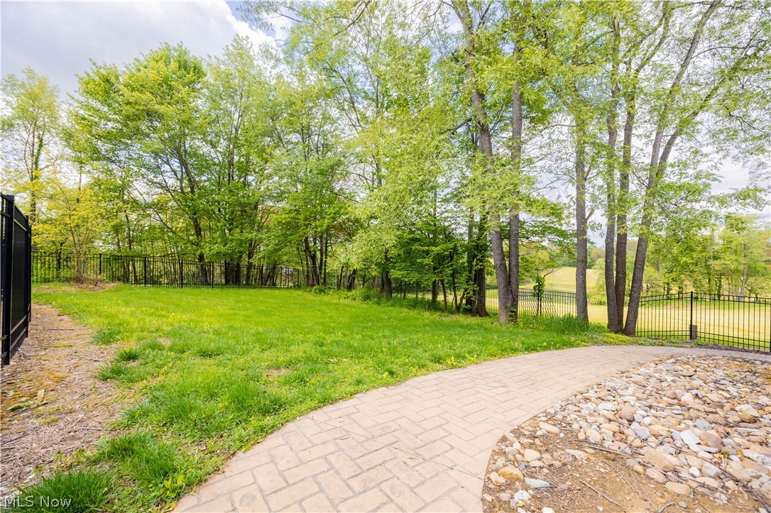 26103 Township Road 250 Newcomerstown OH 43832