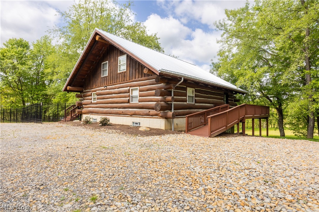 26103 Township Road 250 Newcomerstown OH 43832