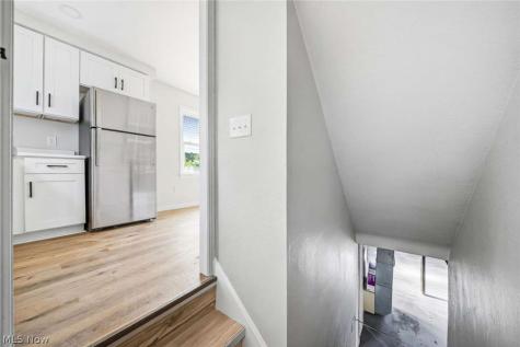 420 E 271st Street Euclid OH 44132