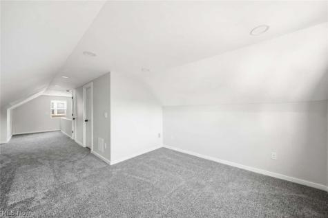 420 E 271st Street Euclid OH 44132