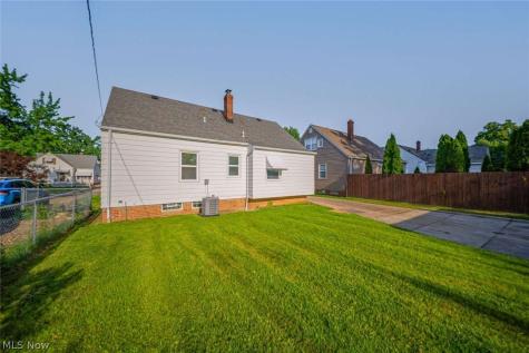 420 E 271st Street Euclid OH 44132