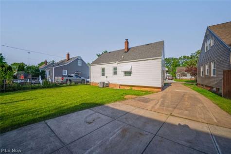 420 E 271st Street Euclid OH 44132