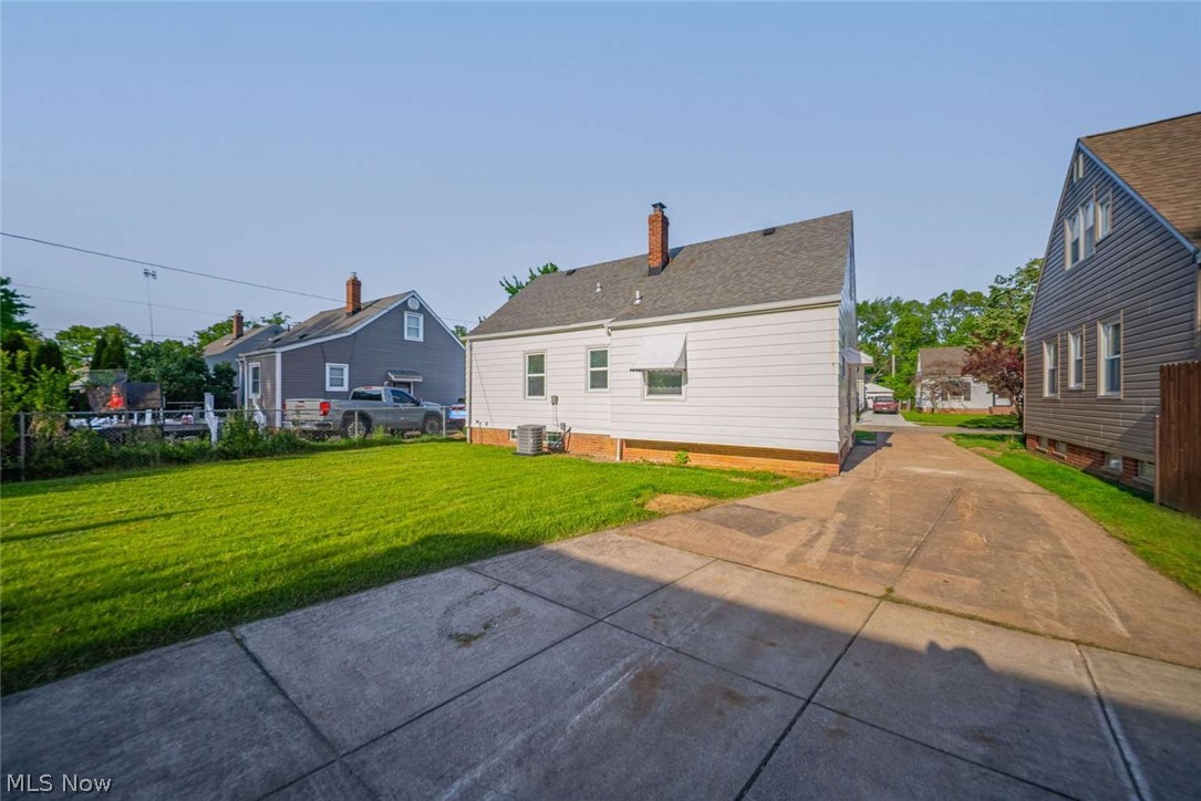 420 E 271st Street Euclid OH 44132