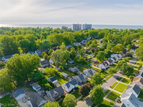 420 E 271st Street Euclid OH 44132