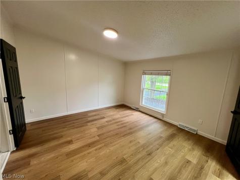 93 Fell Avenue Northfield Village OH 44067