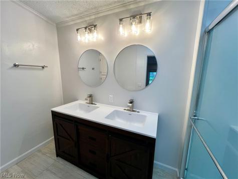 93 Fell Avenue Northfield Village OH 44067