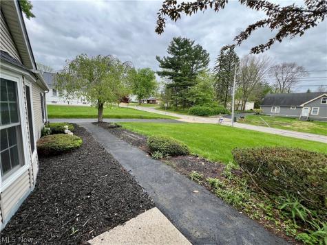 93 Fell Avenue Northfield Village OH 44067