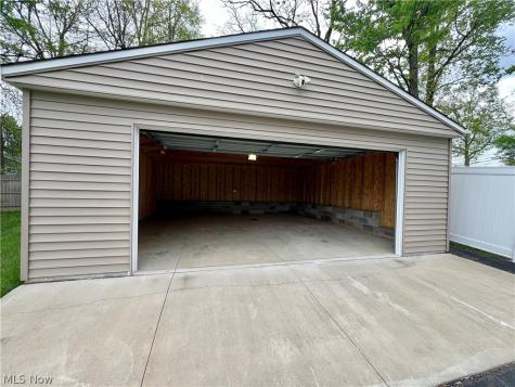 93 Fell Avenue Northfield Village OH 44067