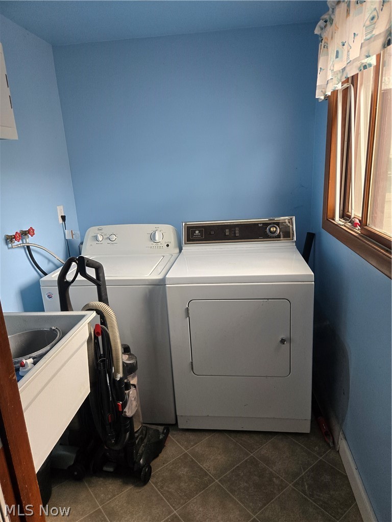 1024 Quentin Road Eastlake OH 44095