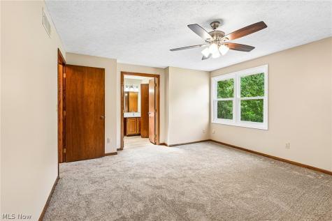 941 Karla Drive Clinton OH 44216