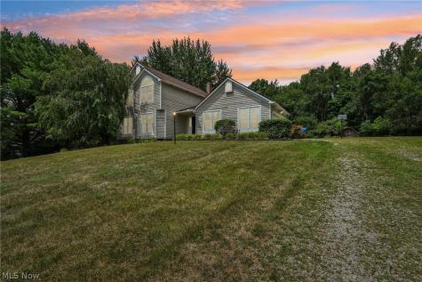 941 Karla Drive Clinton OH 44216