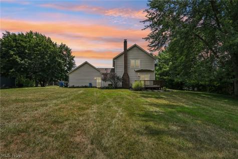 941 Karla Drive Clinton OH 44216