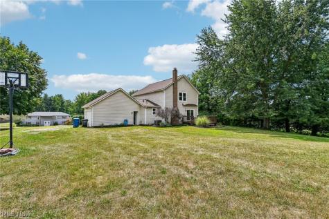 941 Karla Drive Clinton OH 44216