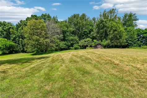 941 Karla Drive Clinton OH 44216