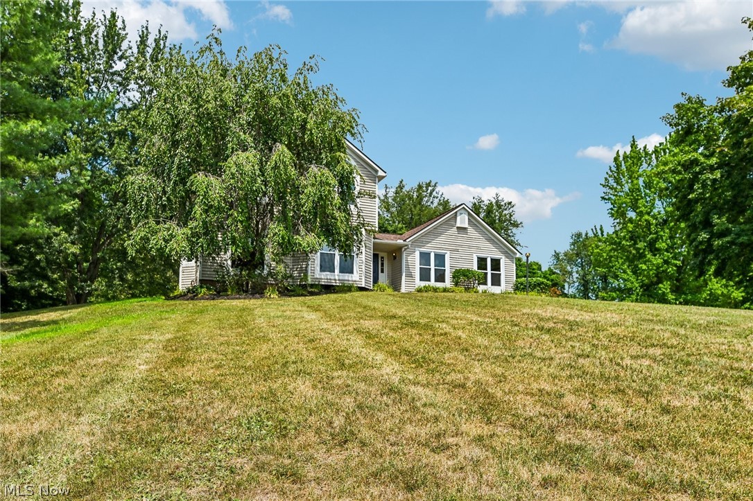 941 Karla Drive Clinton OH 44216