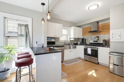 3818 Parkdale Road Cleveland Heights OH 44121