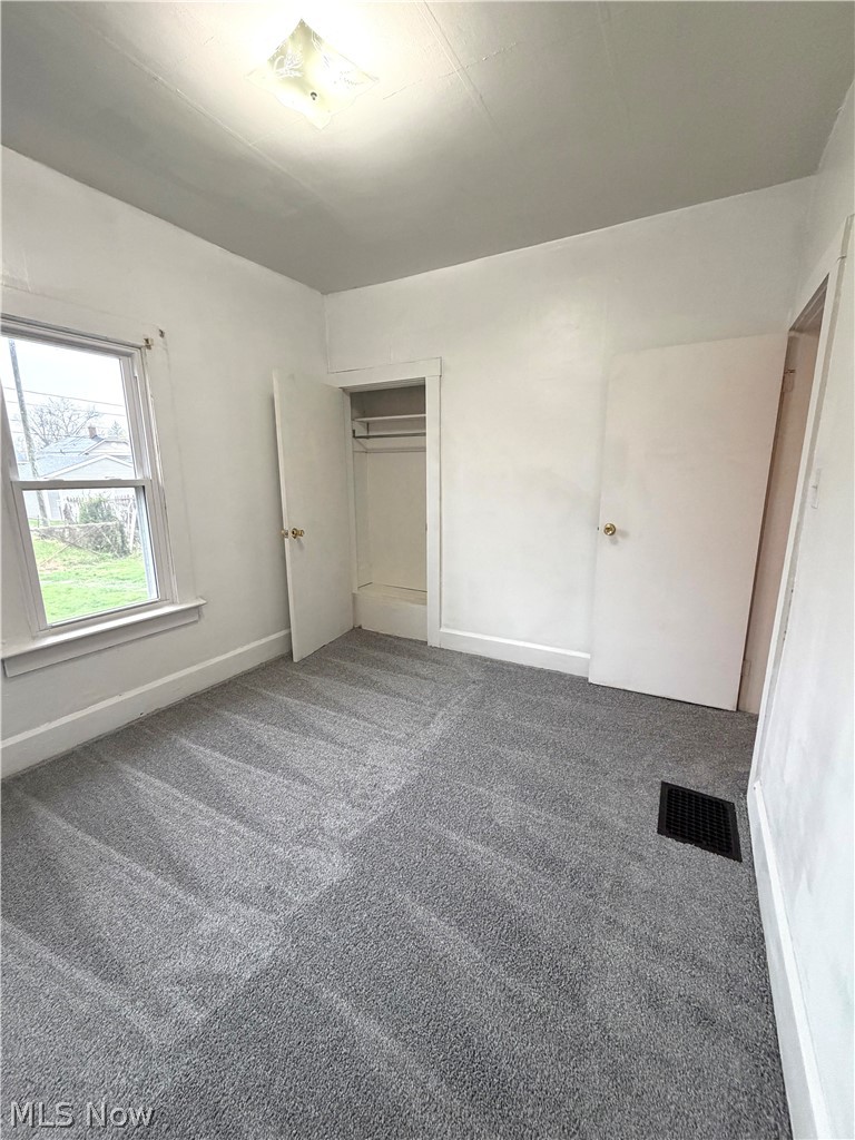 776 Larzelere Avenue Zanesville OH 43701