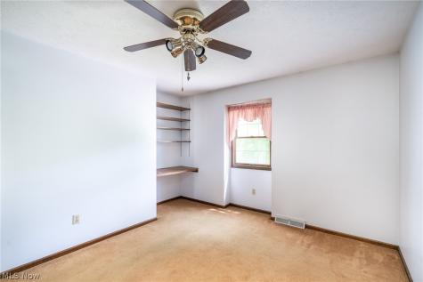 6908 Hidden Valley Drive Amherst OH 44001