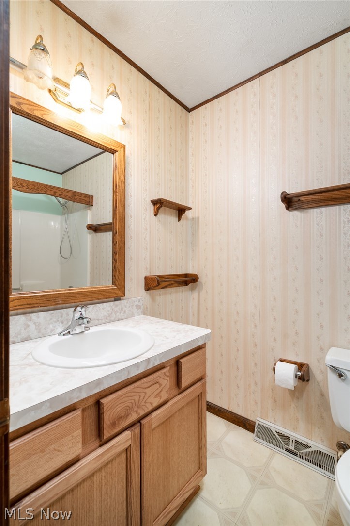 6908 Hidden Valley Drive Amherst OH 44001