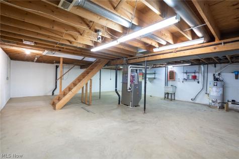 6908 Hidden Valley Drive Amherst OH 44001