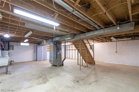 6908 Hidden Valley Drive Amherst OH 44001