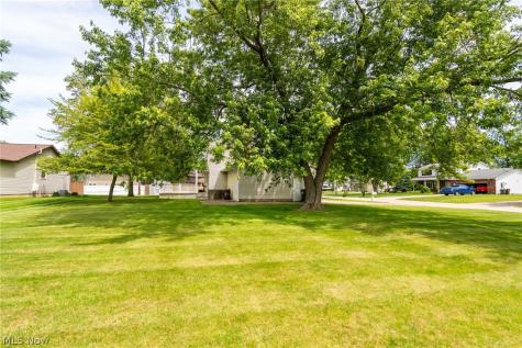 6908 Hidden Valley Drive Amherst OH 44001
